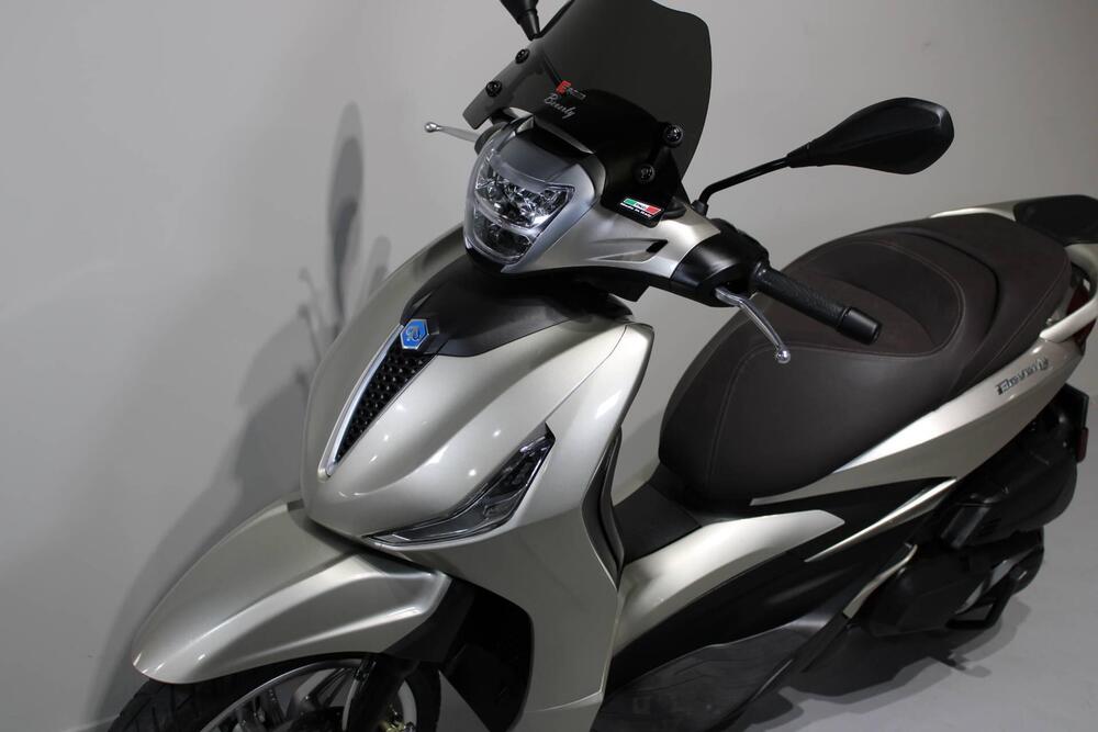 Piaggio Beverly 400 ABS-ASR (2021 - 24) (9)