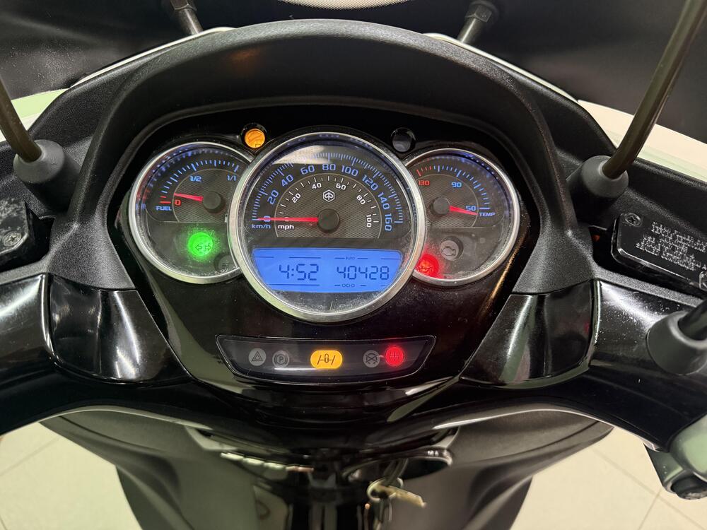 Piaggio Mp3 300 ie Yourban ERL/LT (2011 - 16) (3)