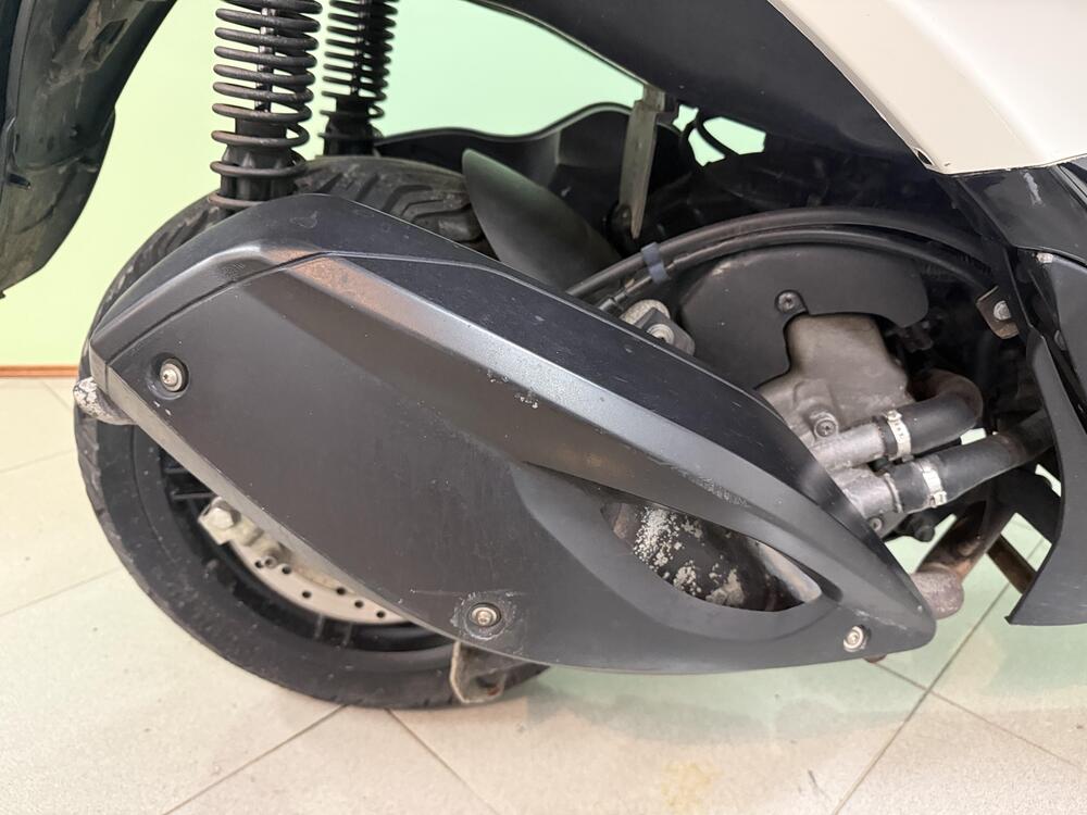 Piaggio Mp3 300 ie Yourban ERL/LT (2011 - 16) (5)