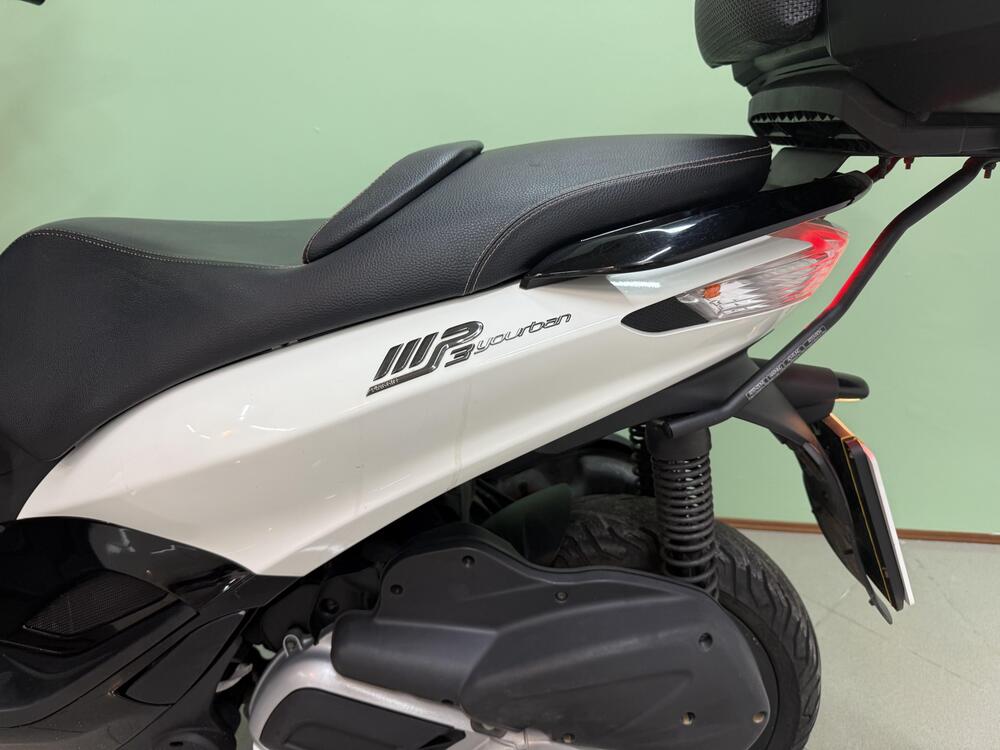 Piaggio Mp3 300 ie Yourban ERL/LT (2011 - 16) (11)