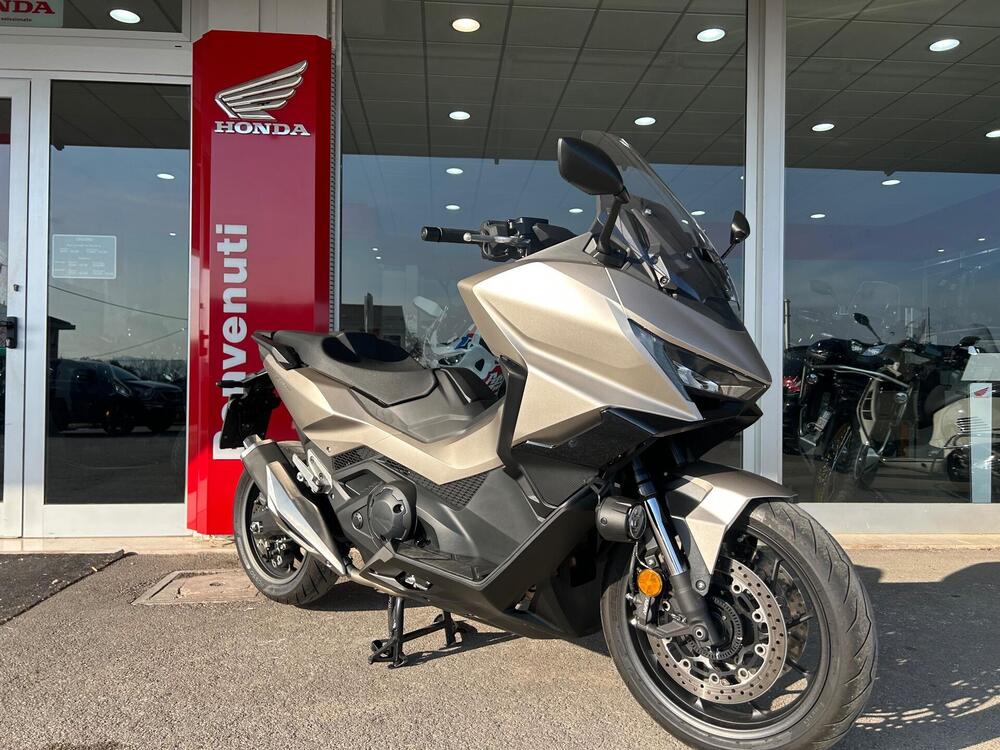 Honda Forza 750 DCT (2021 - 24) (2)