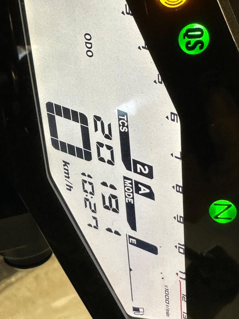 Yamaha MT-09 (2017 - 20) (3)