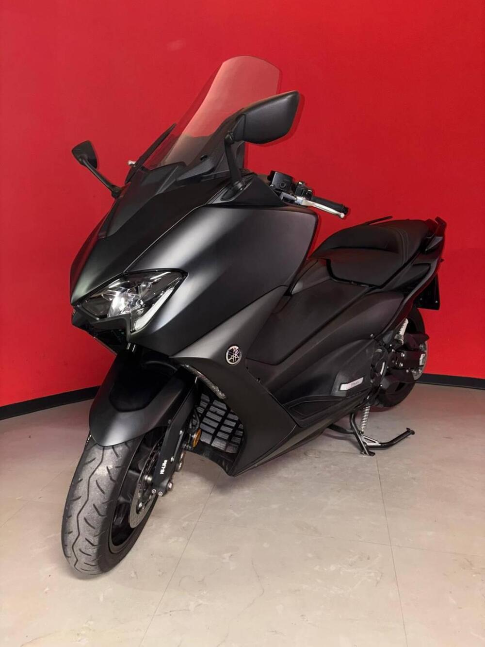 Yamaha T-Max 560 (2020 - 21) (4)
