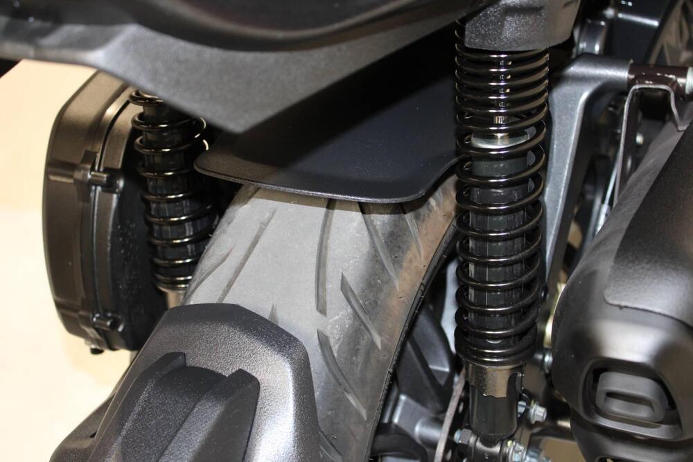 Piaggio Beverly 400 S ABS-ASR (2021 - 24) (8)