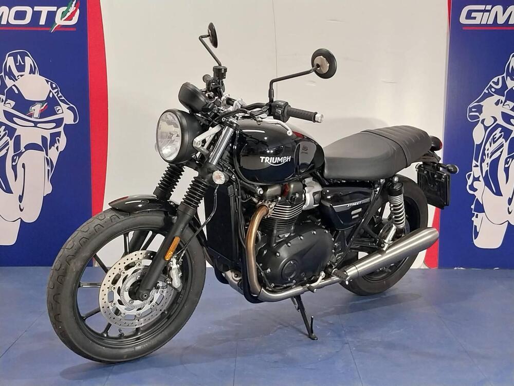 Triumph Street Twin 900 (2021 - 22) (3)
