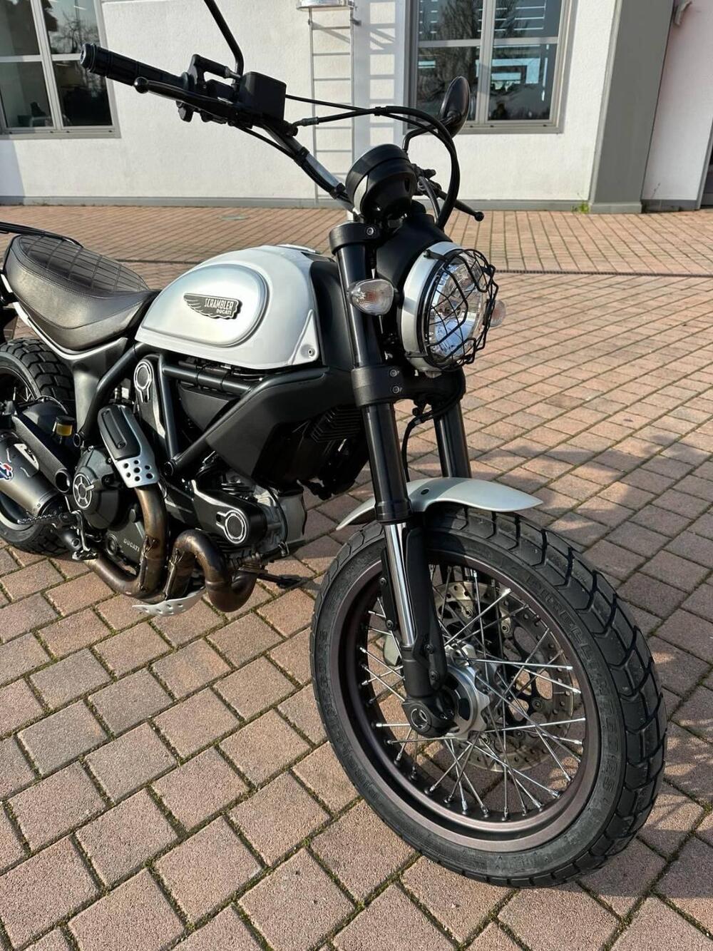 Ducati Scrambler 800 Classic (2017 - 18) (5)