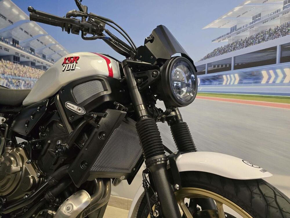 Yamaha XSR 700 XTribute (2022 - 24) (15)