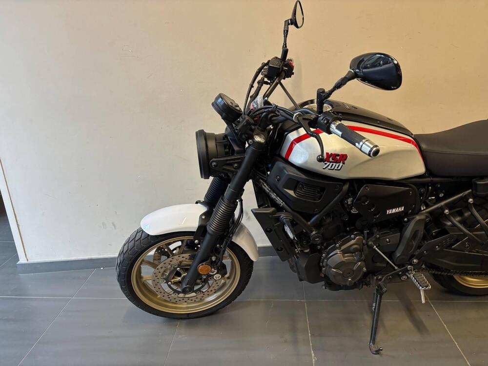 Yamaha XSR 700 XTribute (2022 - 24) (2)