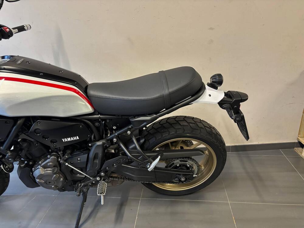 Yamaha XSR 700 XTribute (2022 - 24) (3)