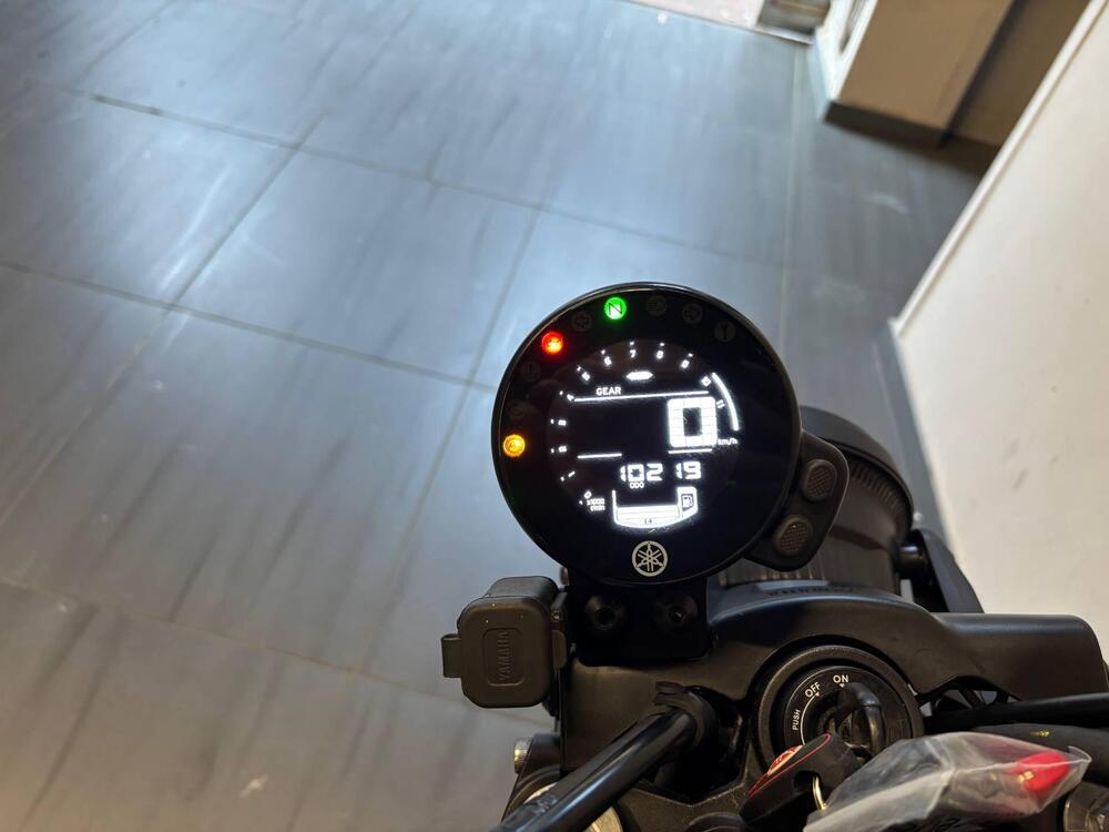 Yamaha XSR 700 XTribute (2022 - 24) (4)