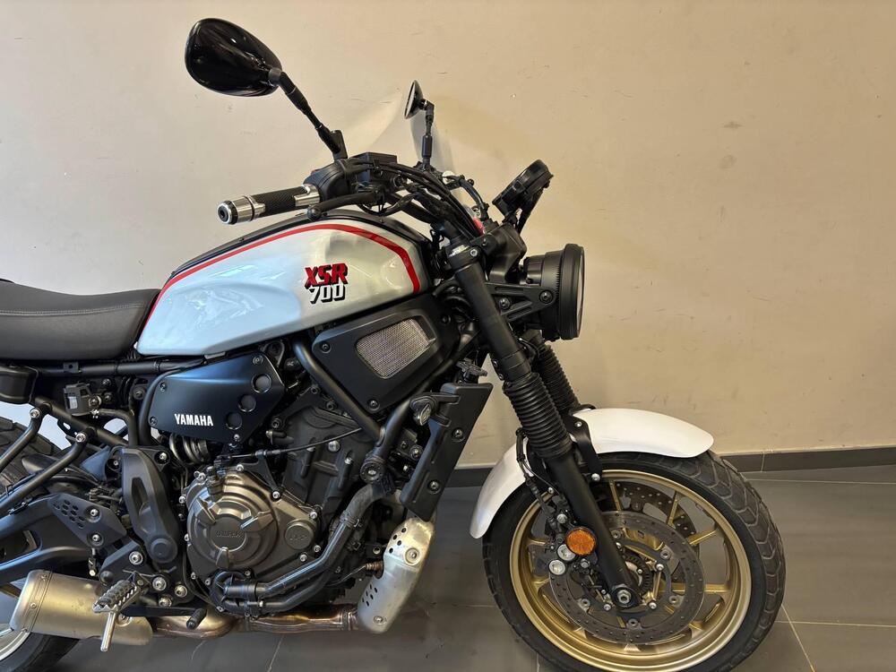Yamaha XSR 700 XTribute (2022 - 24) (9)
