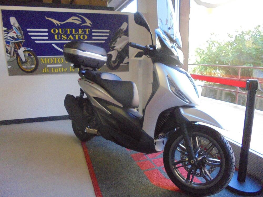Piaggio Beverly 300 S ABS-ASR (2021 - 25)