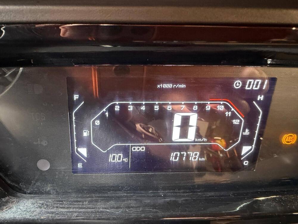 Yamaha X-Max 300 (2021 - 24) (7)