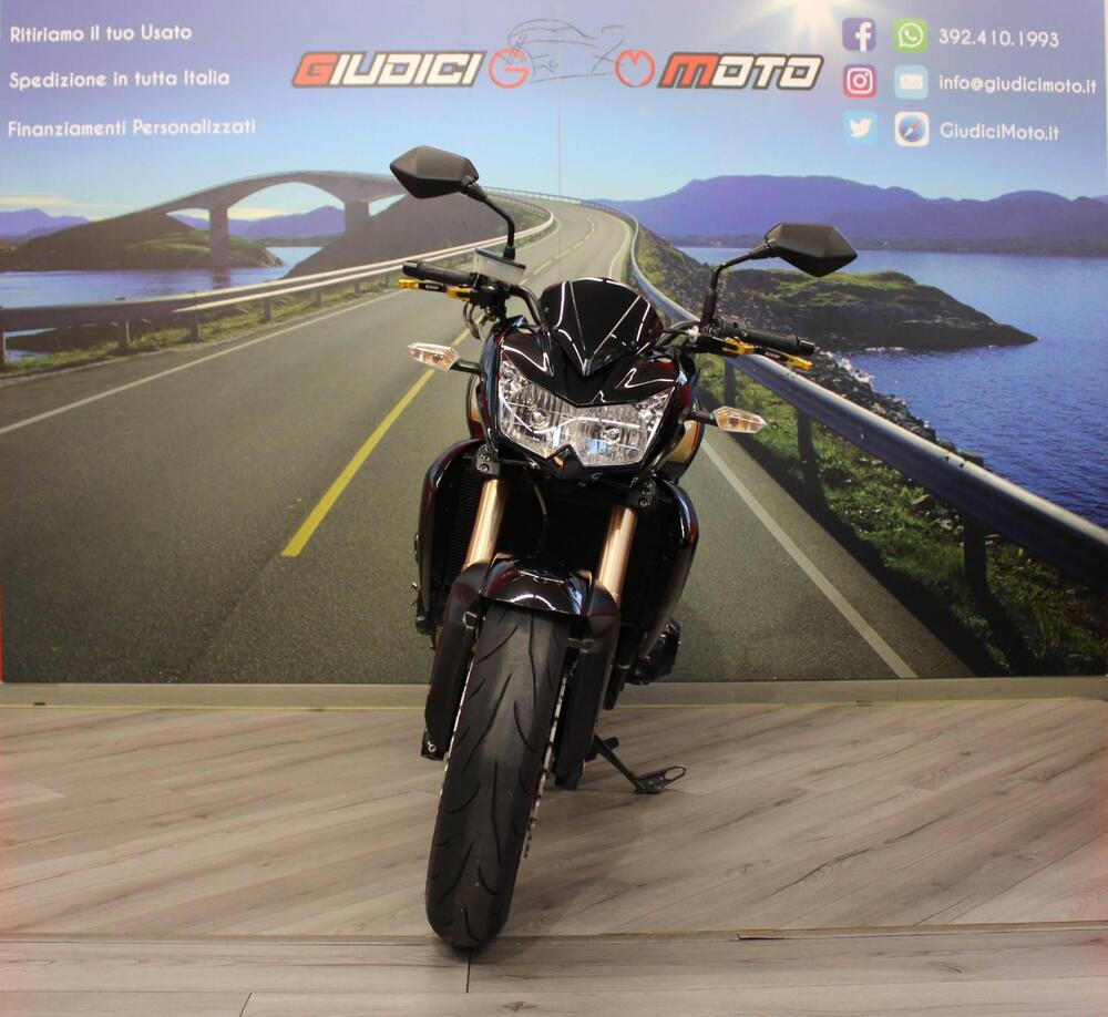 Kawasaki Z 750 R (2011 - 14) (2)