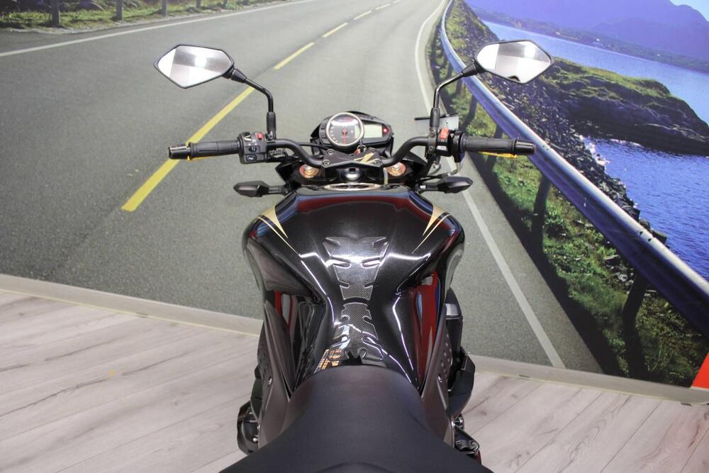 Kawasaki Z 750 R (2011 - 14) (20)