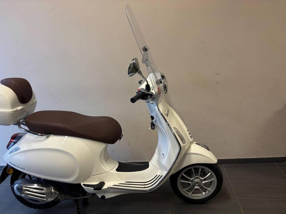 Vespa Primavera 150 3V ie Touring (2018 - 19) (9)