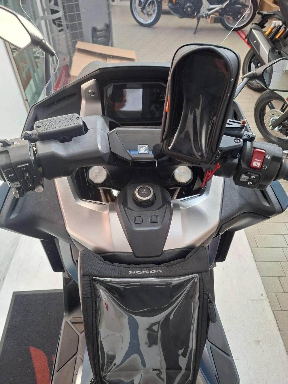 Honda Forza 750 DCT Travel (2021 - 24) (7)
