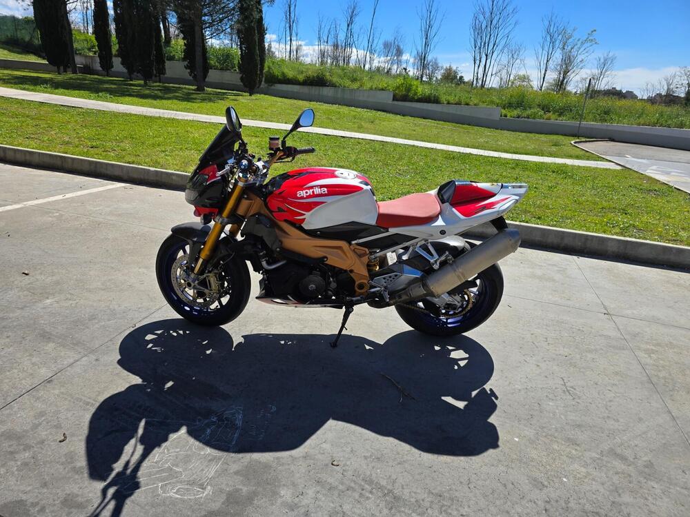 Aprilia Tuono 1000 R Factory (2006 - 11)