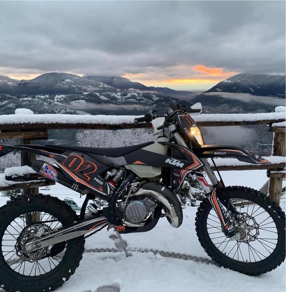 KTM 125 XC-W (2018) (3)