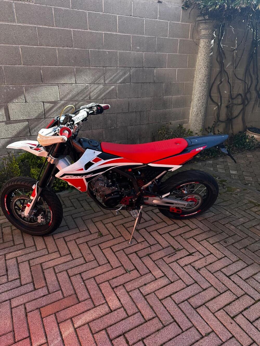 Fantic Motor XMF 125 Motard Performance 4t (2021 - 22) (4)