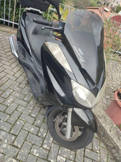 Yamaha Majesty 400 (2004 - 08) usata