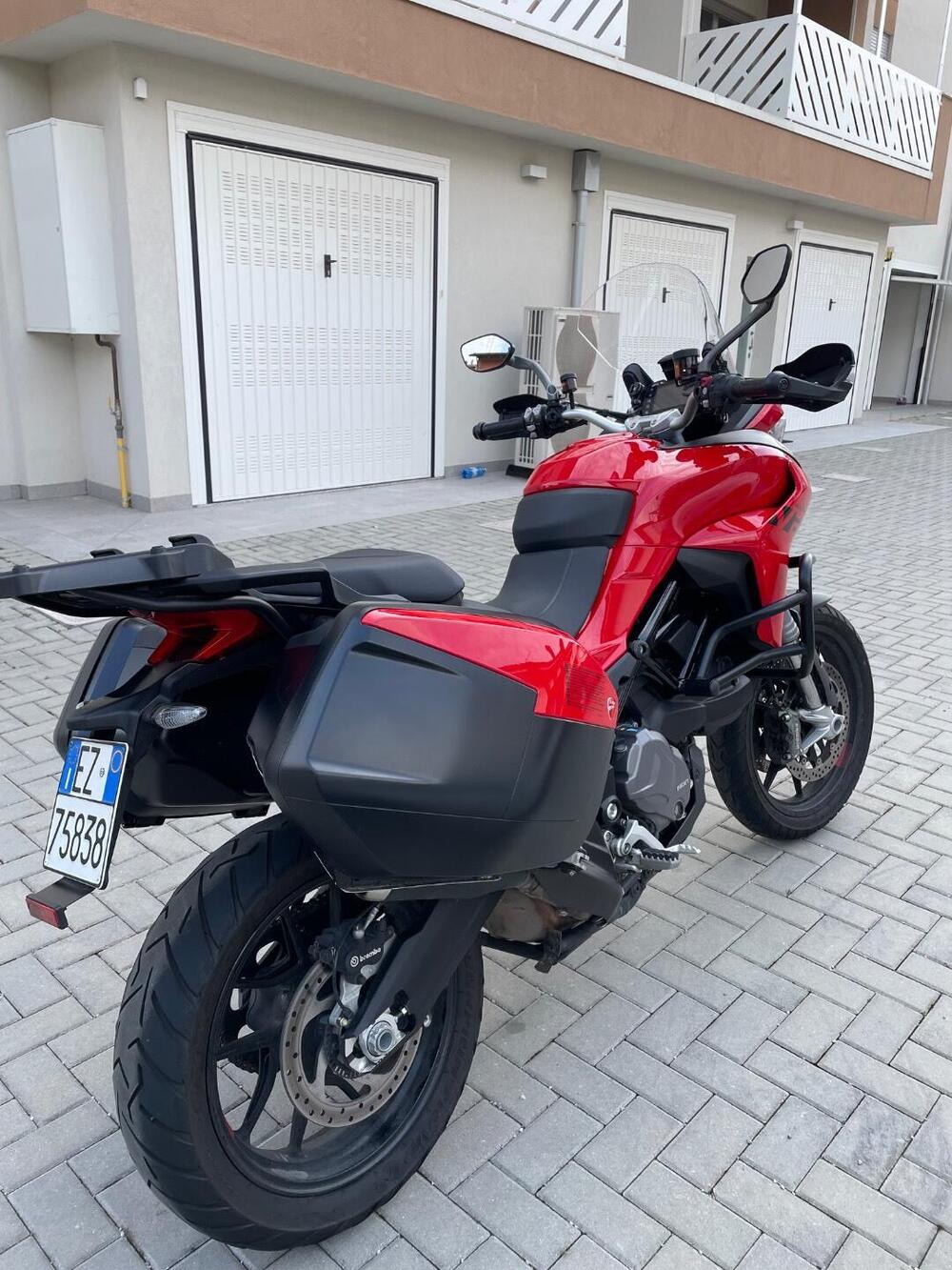 Ducati Multistrada V2 S (2022 - 24) (12)