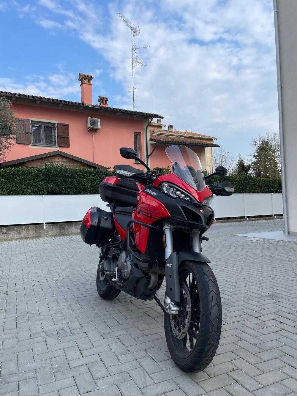 Ducati Multistrada V2 S (2022 - 24) (14)