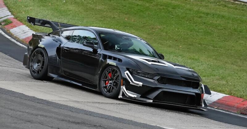 Ford Mustang GTD stabilisce il dominio americano al Nurburgring: nuovo record che sconvolge le gerararchie