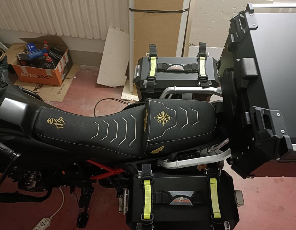 Honda Africa Twin CRF 1100L Travel Edition DCT (2020 - 21) (14)