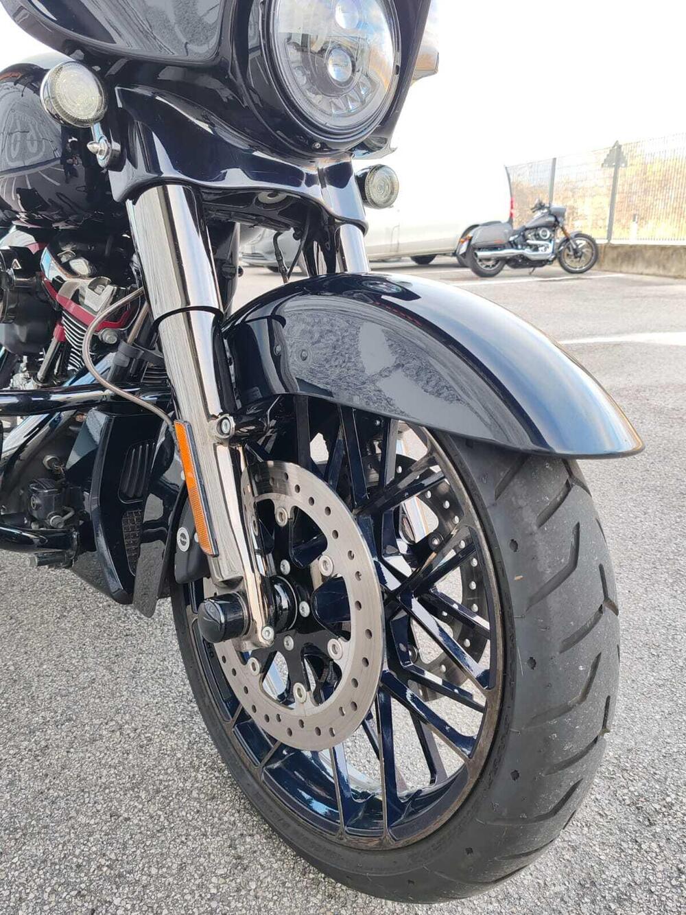 Harley-Davidson 117 Street Glide (2022) - FLHXSE (6)