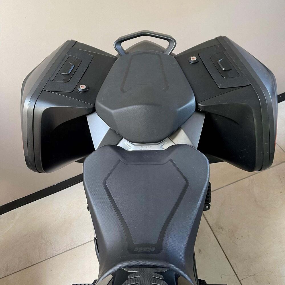 KTM 1290 Super Duke GT ABS (2016 - 18) (4)