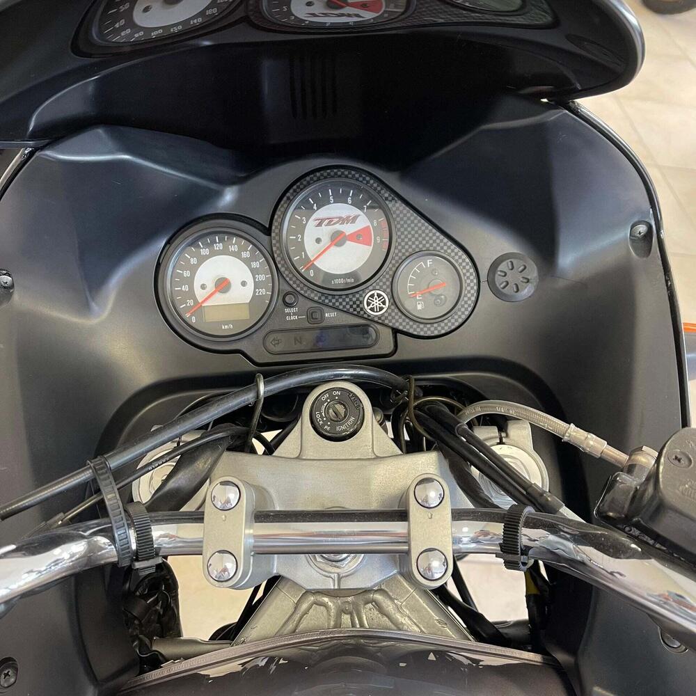 Yamaha TDM 850 (1996 - 01) (3)