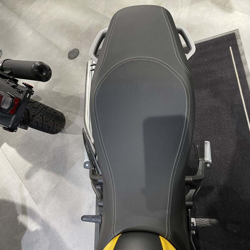 Voge Trofeo 350AC (2022 - 26) (4)