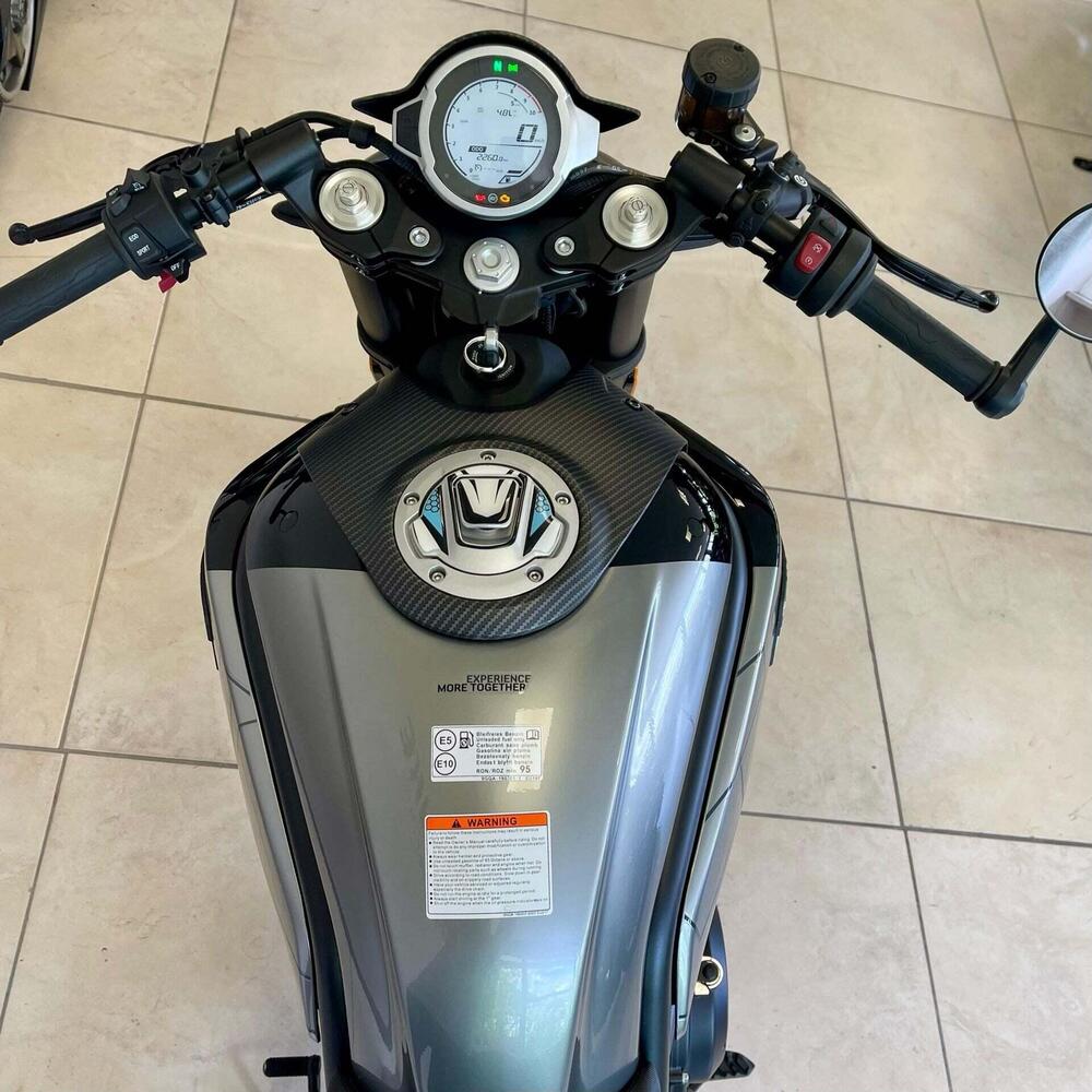 CFMOTO 700CL-X Sport (2022 - 26) (4)