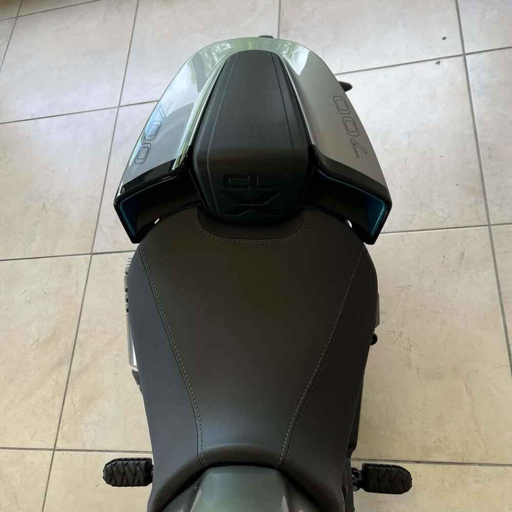 CFMOTO 700CL-X Sport (2022 - 26) (5)