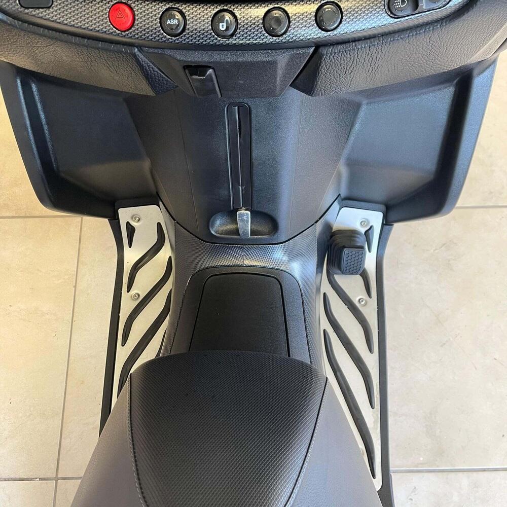 Piaggio MP3 400 ABS Hpe (2023 - 25) (4)