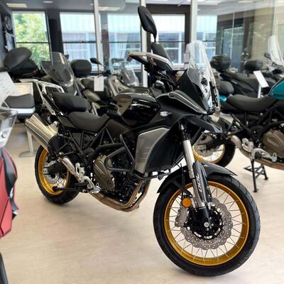 QJ Motor SRT 700 SX (2025 - 26) nuova