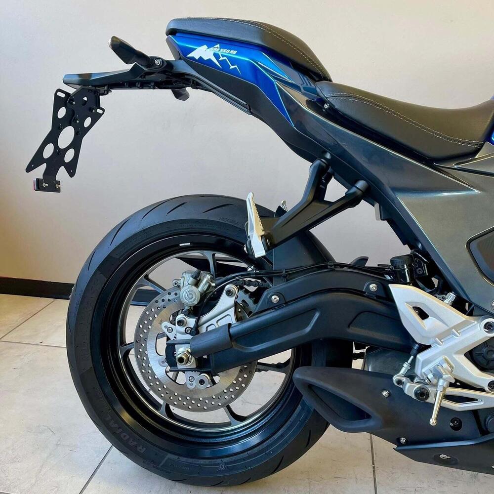 QJ Motor SRK 550 RS (2024 - 25) (9)