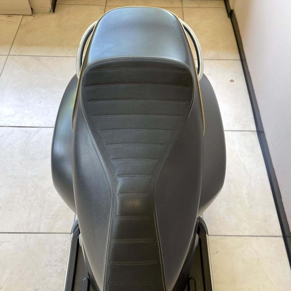 Vespa GTS 300 Super (2017 - 18) (5)