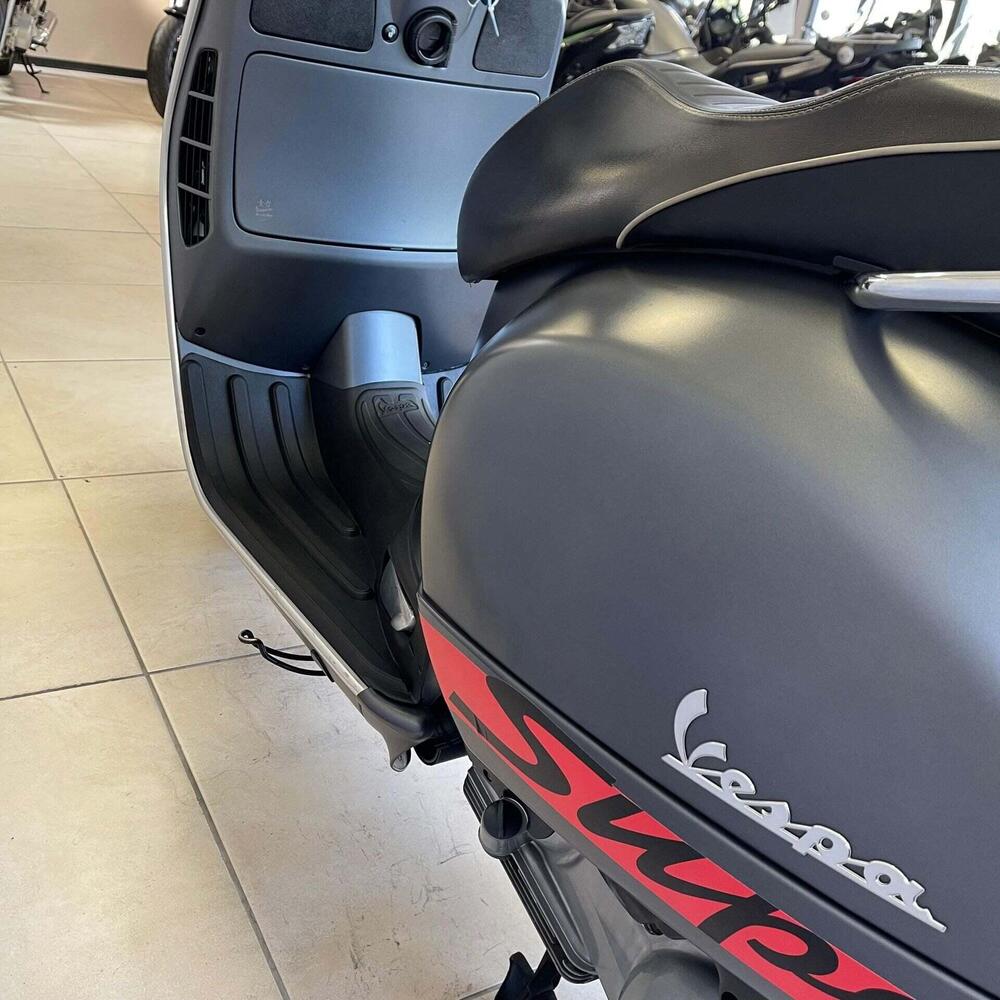 Vespa GTS 300 Super (2017 - 18) (8)