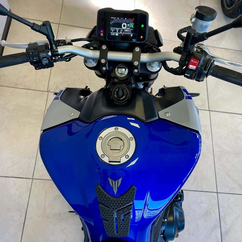 Yamaha MT-09 (2021 - 23) (3)