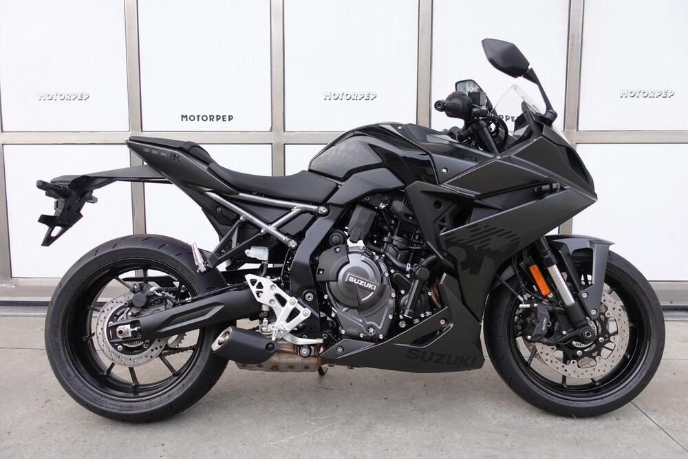 Suzuki GSX-8R (2024 - 26) (3)