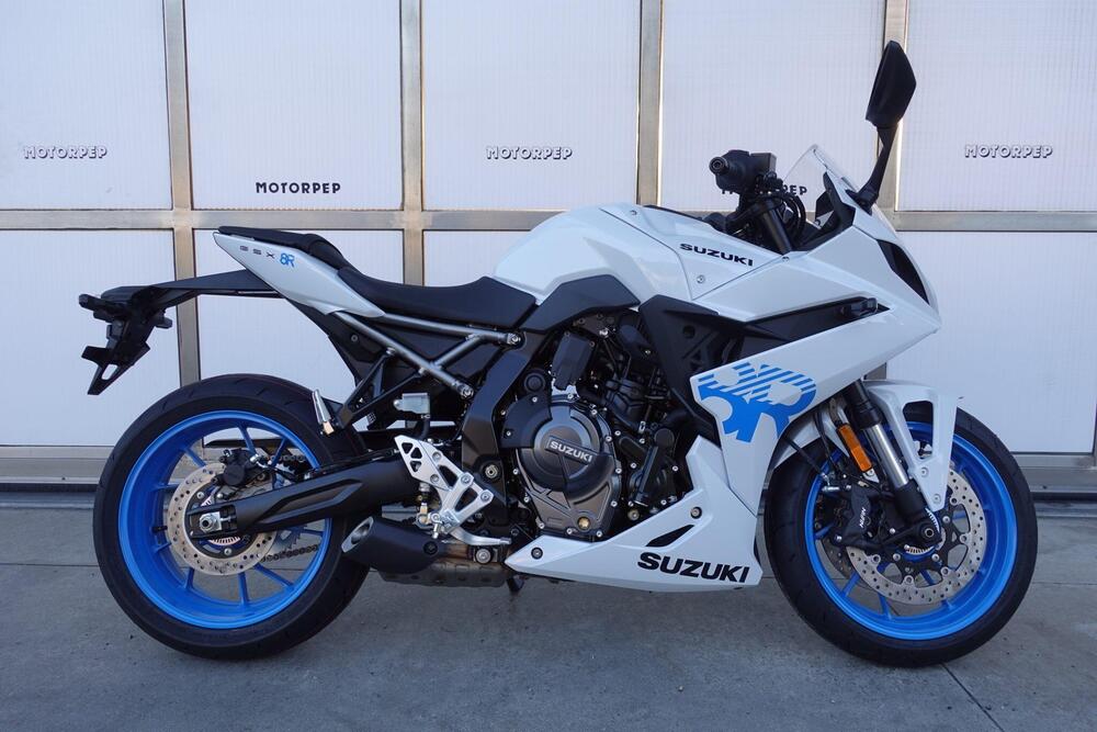 Suzuki GSX-8R (2024 - 26) (5)