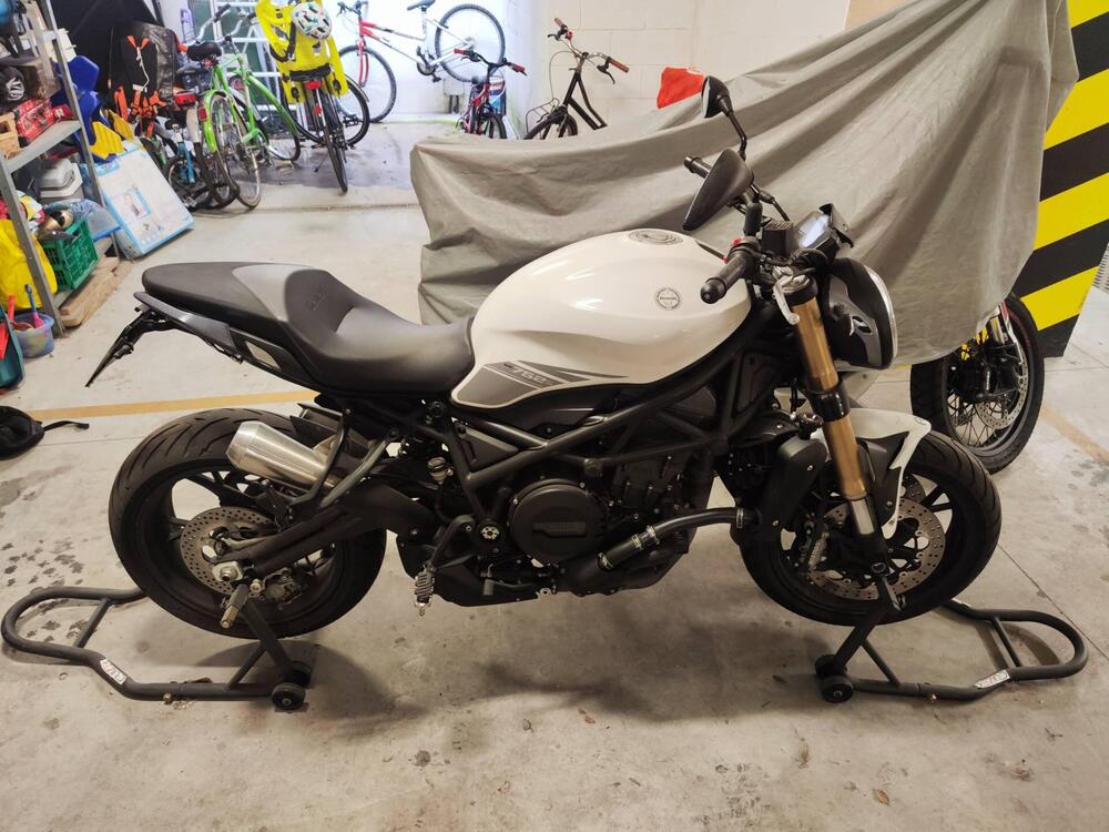 Benelli 752 S (2019 - 20) (2)