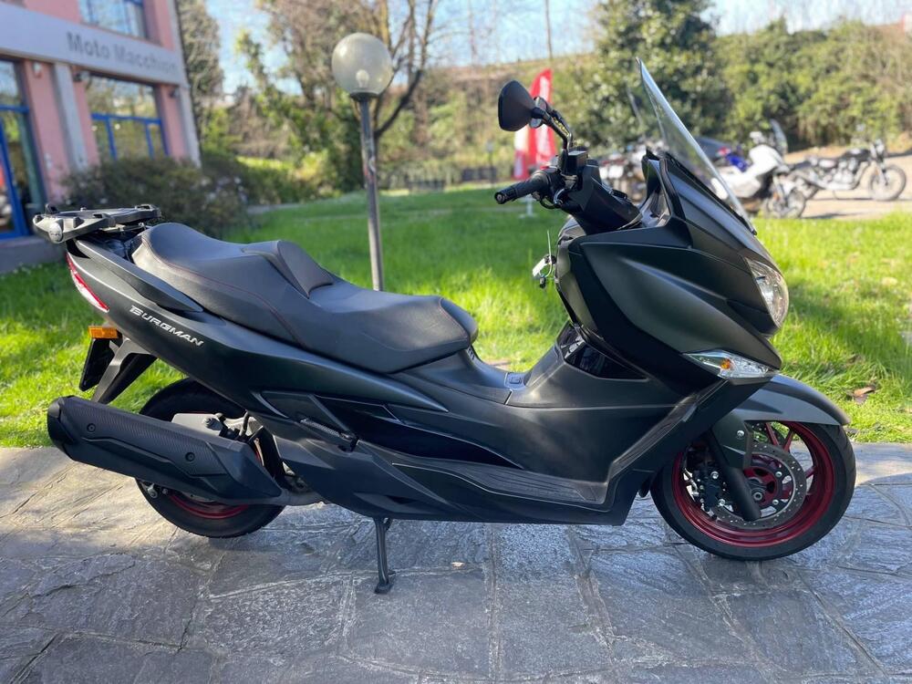 Suzuki Burgman AN 400 (2017 - 20) (2)