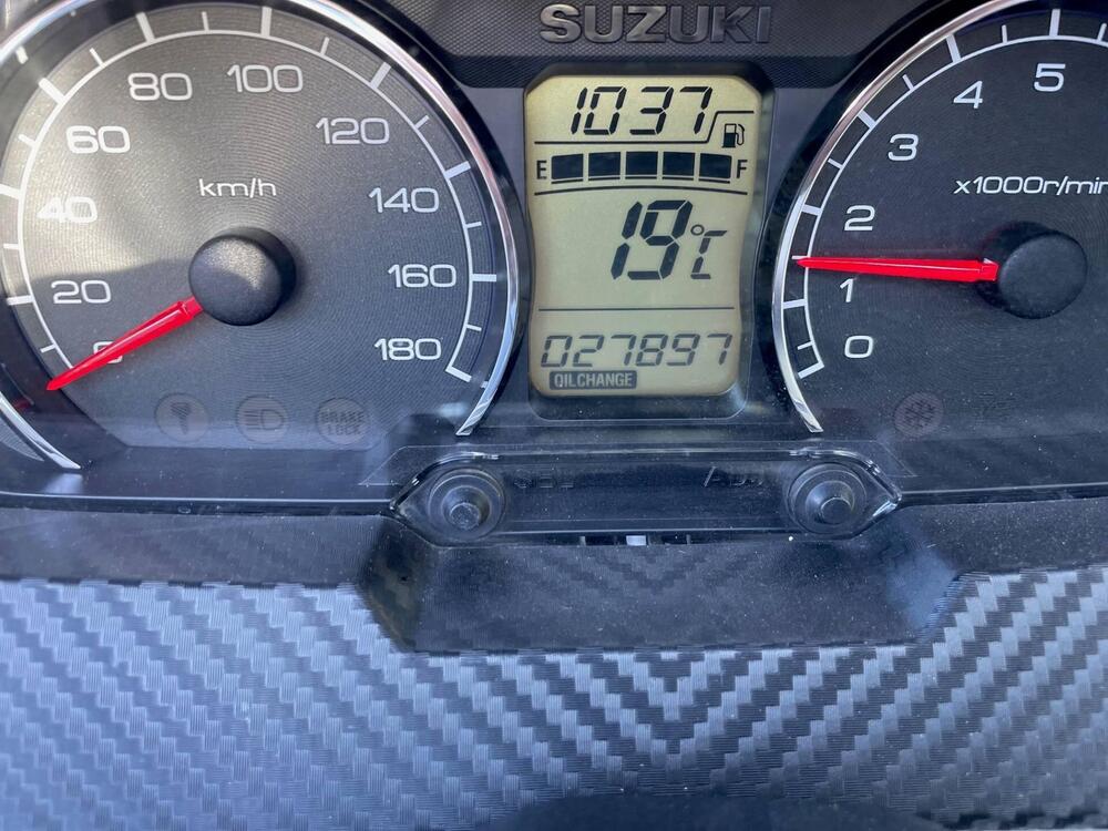 Suzuki Burgman AN 400 (2017 - 20) (6)