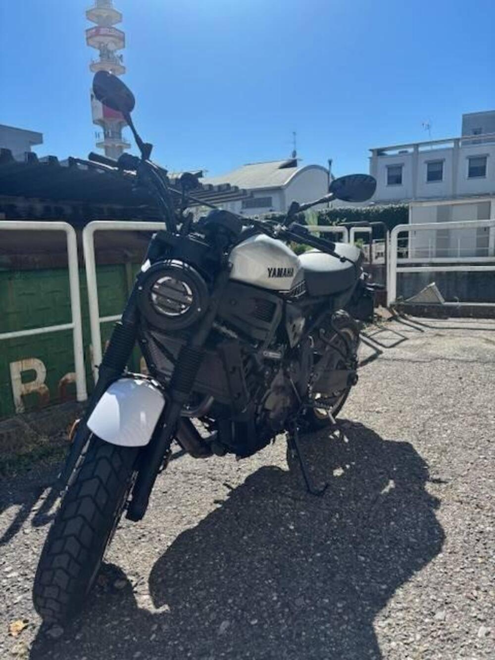 Yamaha XSR 700 Legacy (2023 - 26) (2)