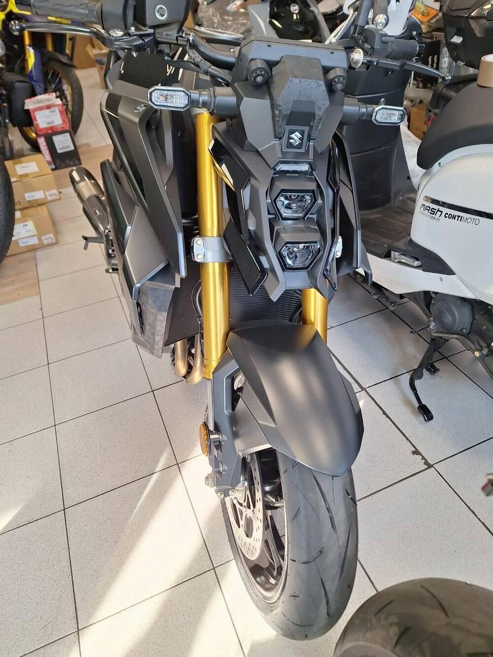 Suzuki GSX-S1000 EVO (2025 - 26) (2)