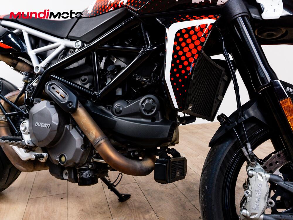 Ducati Hypermotard 950 RVE (2020) (5)