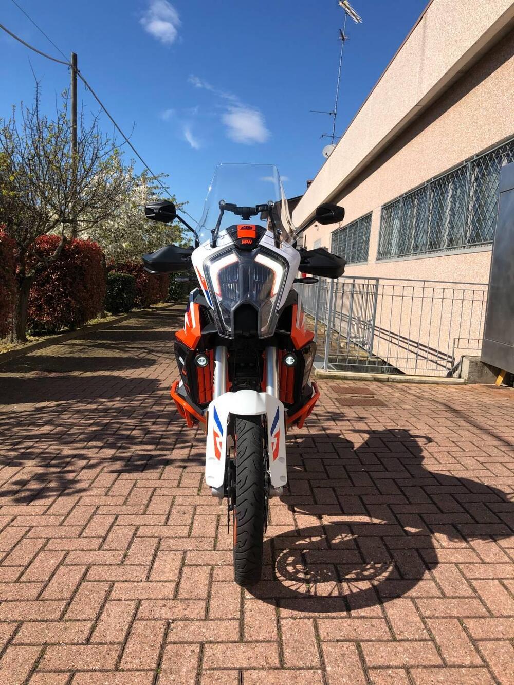 KTM 1290 Super Adventure R (2022 - 25) (2)